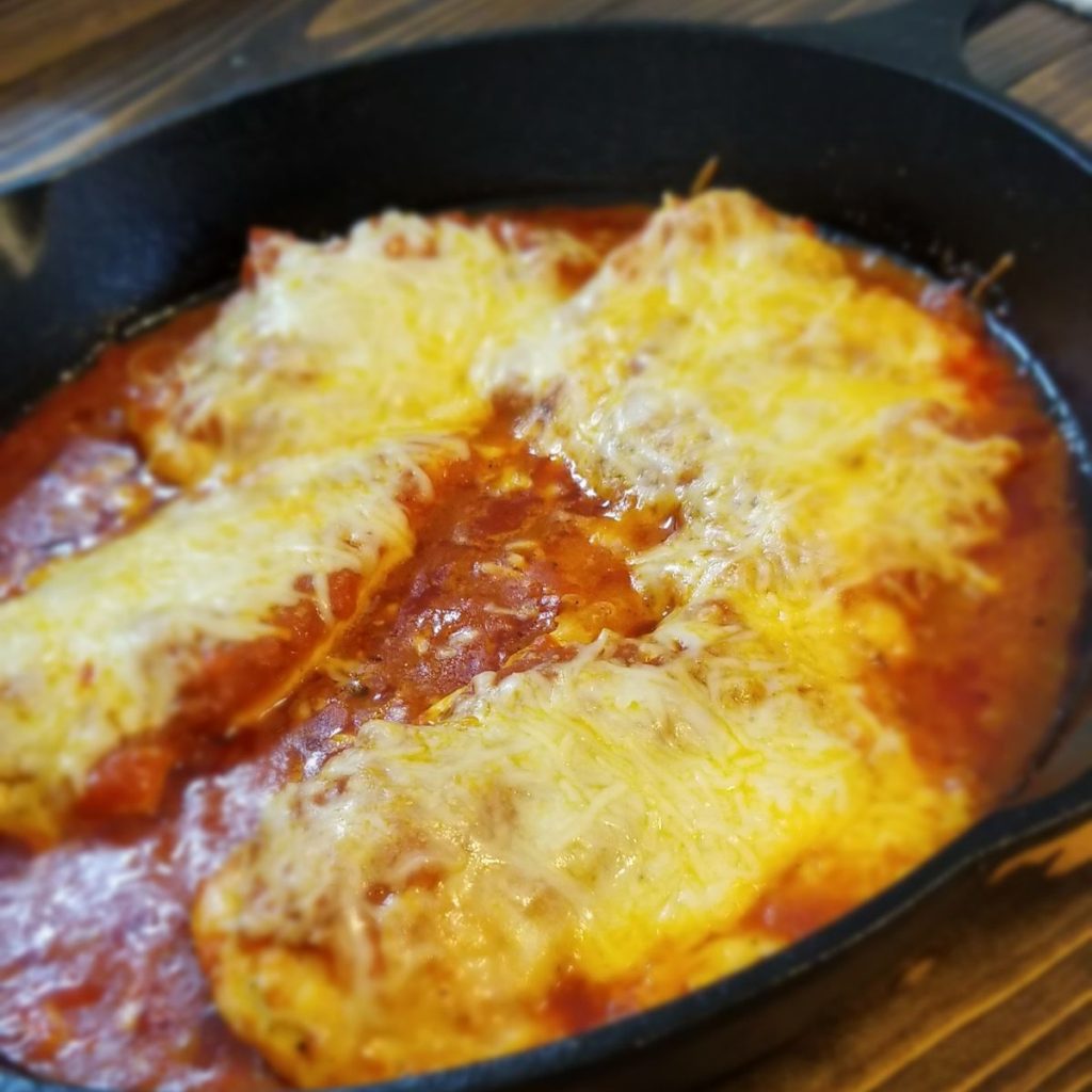 GRATIN DE POULET AU FROMAGE ET À LA MOZZARELLA Miss Cooker