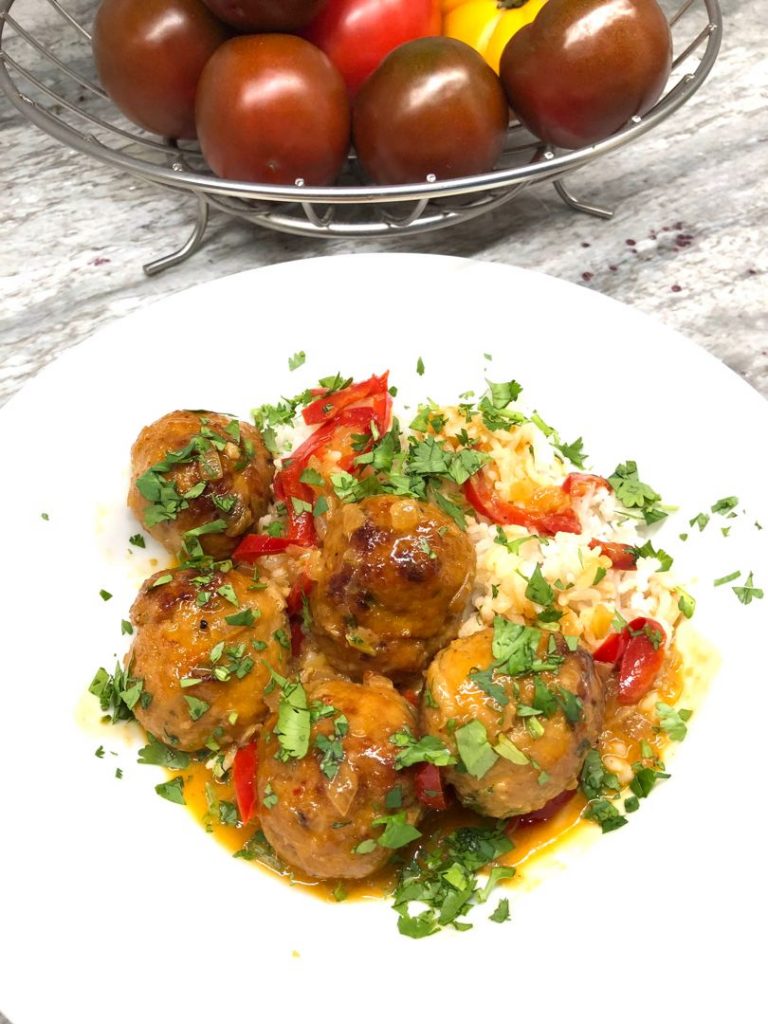 THAI TURKEY MEATBALLS IN COCONUT CURRY SAUCE Miss Cooker